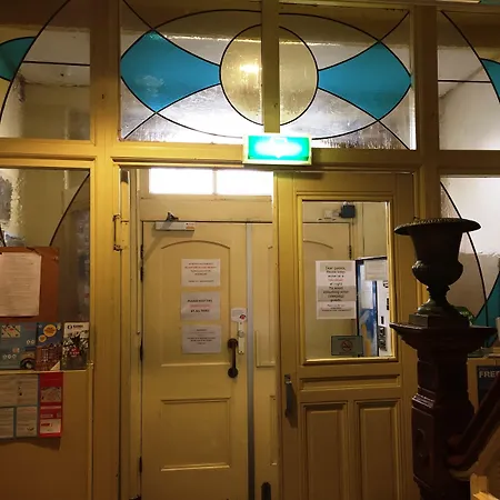 Euphemia Budget Old Canal Zone Ostello *